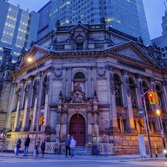 Galleries/Museums: Hockey Hall of Fame 10
