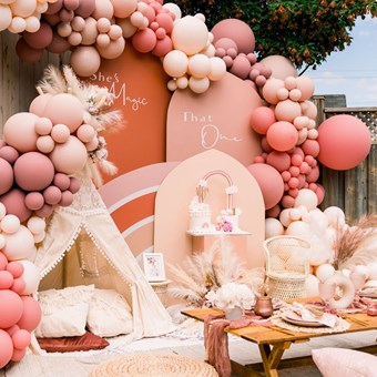 Wedding Planners: Liv Chic Events 11