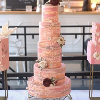 Wedding Cakes: Olivia Yang Cake Studio 29