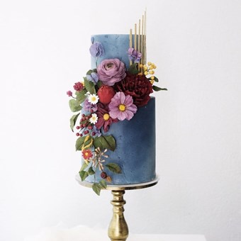 Wedding Cakes: Olivia Yang Cake Studio 25