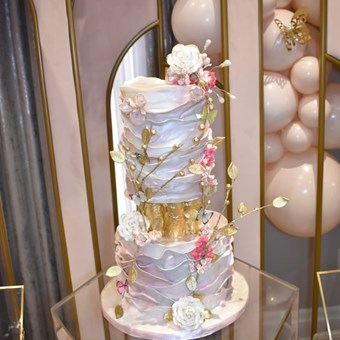 Wedding Cakes: Royal Confections 10