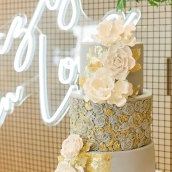 Wedding Cakes: Royal Confections 3