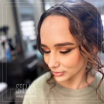 Hair & Makeup: Stella La Beauté 19