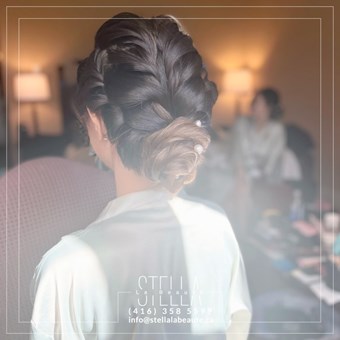 Hair & Makeup: Stella La Beauté 27