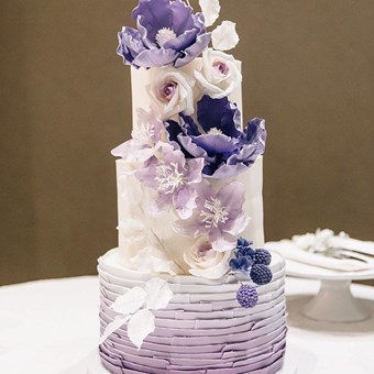 Wedding Cakes: The Frosted Cake Boutique 6
