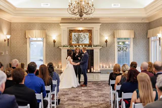 Golf & Country Clubs: Royal Ashburn Golf Club 3