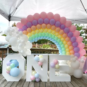 Balloons: The Sweetest Thing Balloon Company 18