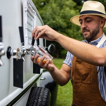 Mobile Bar Services: The Wheeled Brew 10