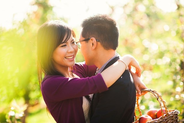 Katherine & Justin's Orchard Engagement Session at Chudleigh's Apple Farm