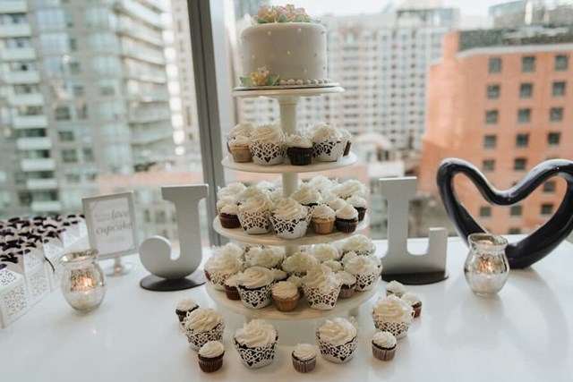 Lisa and Jeff's Elegant Rooftop Wedding at Malaparte