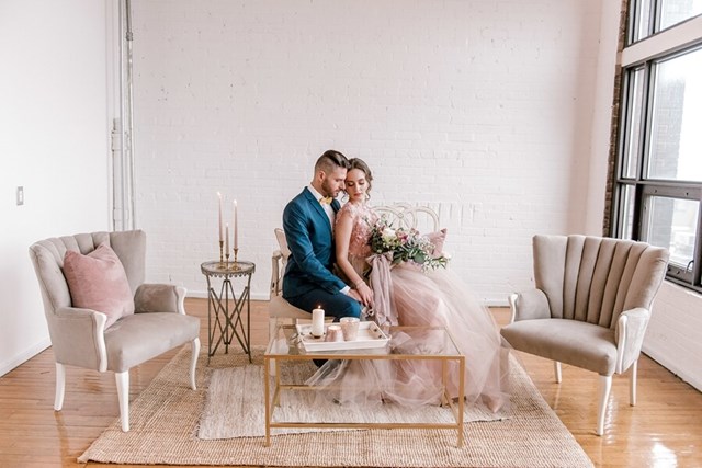An Incredibly Dreamy Mauve Inspired Styled Shoot