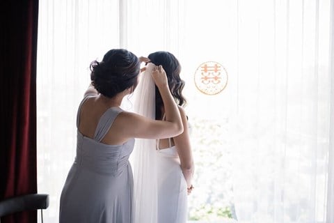 Kwan Yu and Jimmy's Simple-Yet-Stylish Wedding at Airship 37