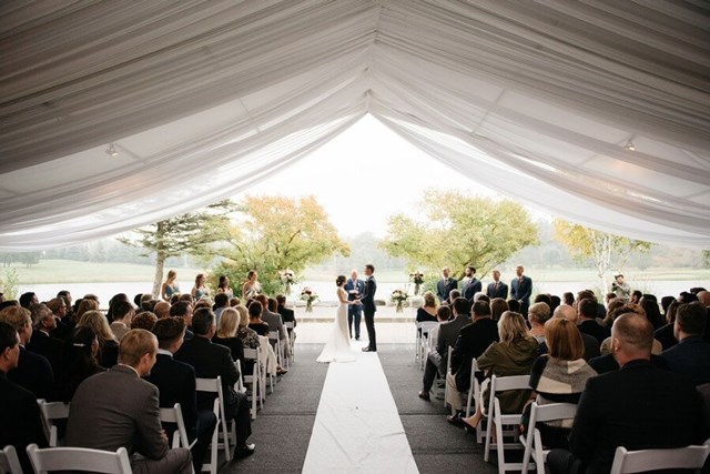 Lauren and Brad's Cozy Fall Wedding at the Manor