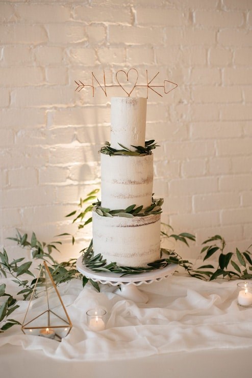 Caslon and Nick's Playful and Romantic Wedding at District 28