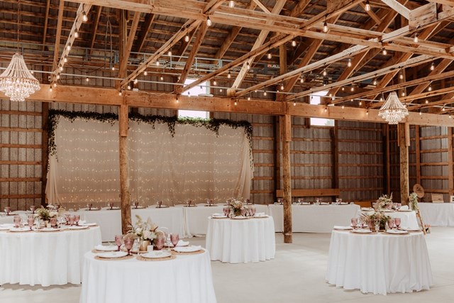 The Ultimate List of Wedding Barn Venues in (or reasonably close) to Toronto/GTA