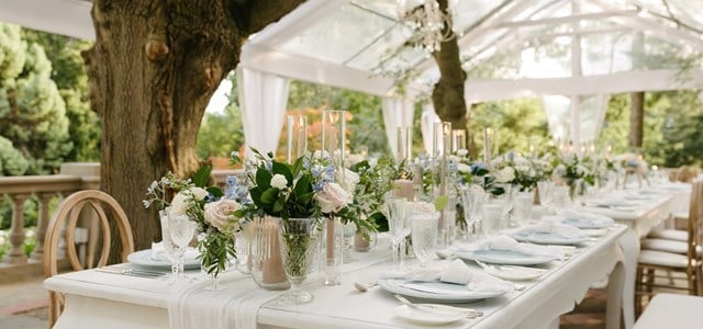 Jennifer and Kelvin's Elegant Tented Wedding at Graydon Hall