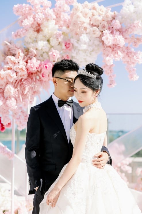 Youwen and Qiushi's Luxurious Garden Wedding at Hotel X Toronto