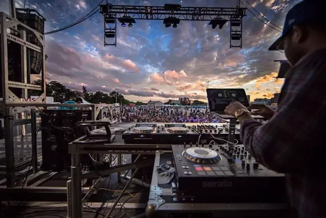 Audio / Visual: ACS Productions Sound and Lighting Inc 4