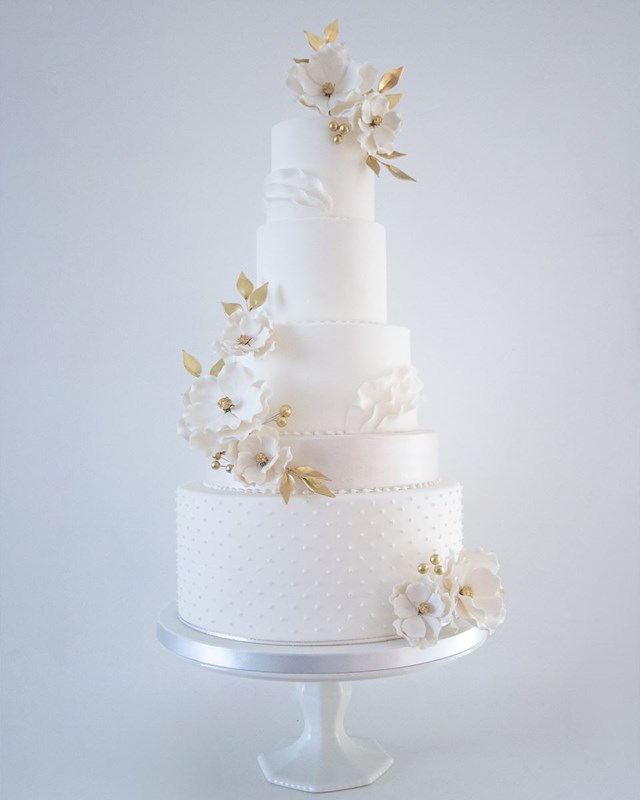 Wedding Cakes: A Cake Story 2