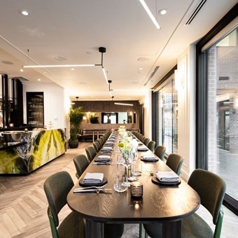 Restaurants: Alo Salon 4