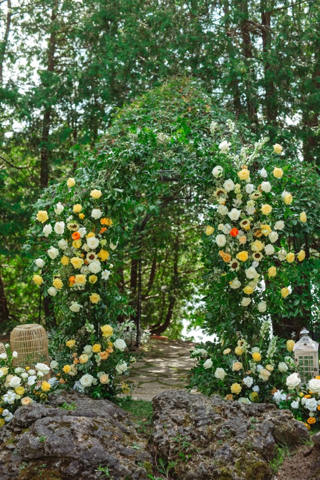 Florists: Amor Wedding 6