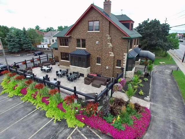 Aria Bistro & Lounge, Brampton