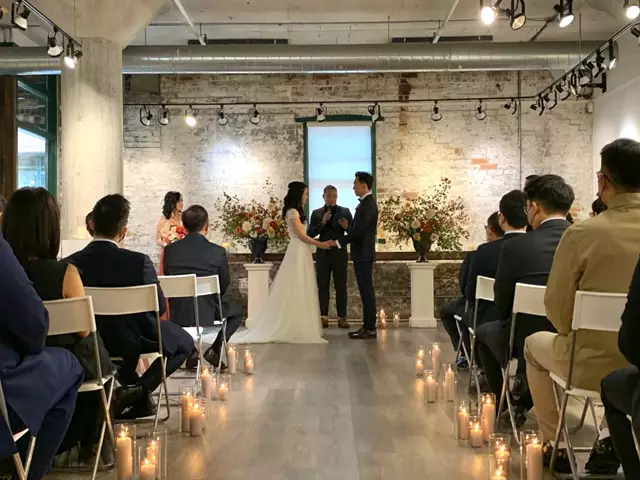 Galleries/Museums: Arta Gallery 4