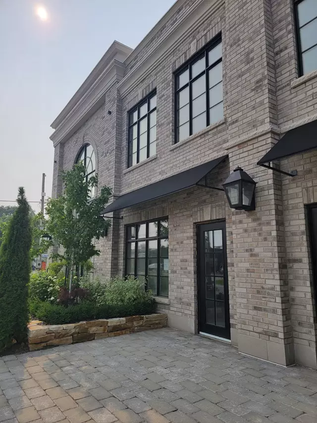 Loft & Studio Spaces: Artistic Decor Special Event Venue 5