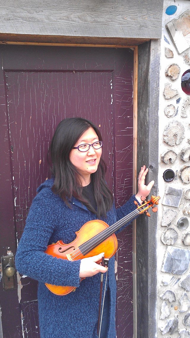 Live Music & Bands: Auspicious Melody ~ Violinist 9