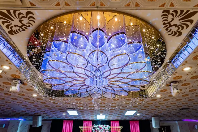 Banquet Halls: Autaq Banquet Hall 25