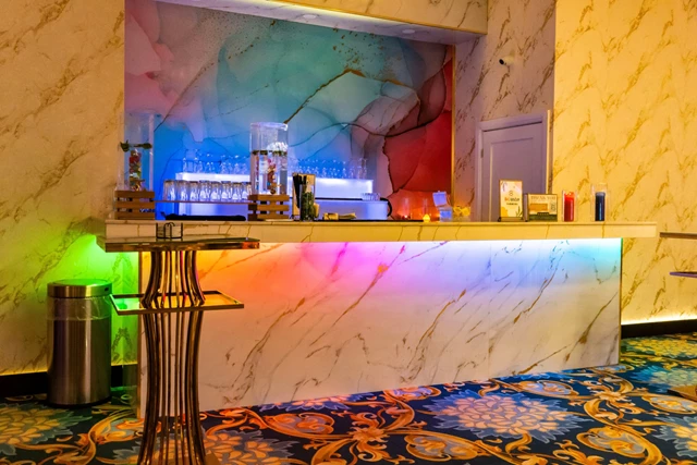 Banquet Halls: Autaq Banquet Hall 2