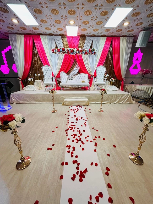 Banquet Halls: Autaq Banquet Hall 1