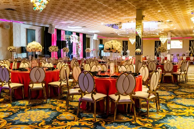 Banquet Halls: Autaq Banquet Hall 18