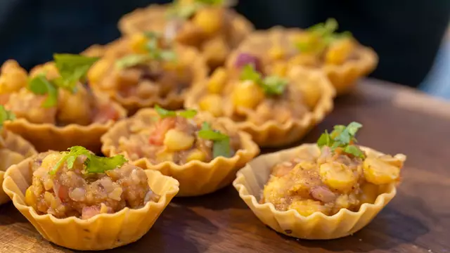 Banquet Halls: Autaq Banquet Hall 10