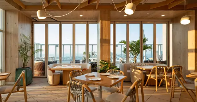 Hotels: Bisha Hotel Toronto 9