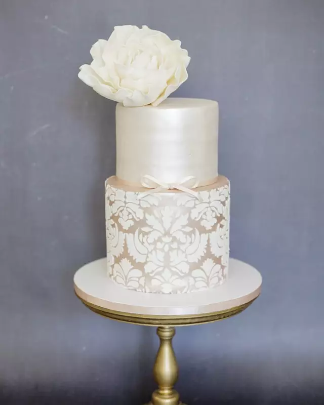 Wedding Cakes: Bloom Cake Co. 3