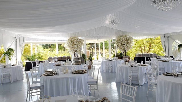 Special Event Venues: Bloomfield Gardens 3