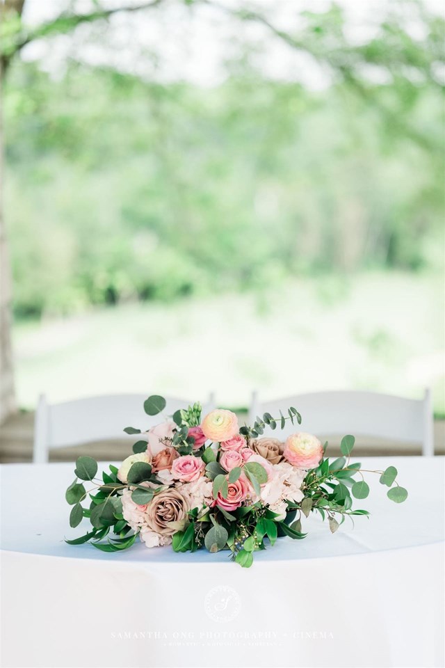 Florists: Blooms Studio 9