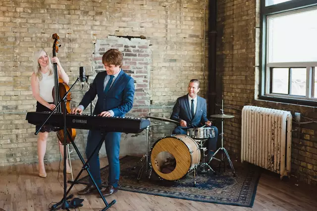 Live Music & Bands: Brent Miller LIVE 1