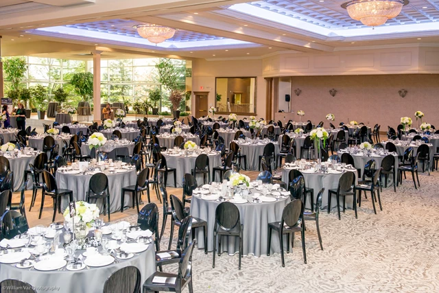 Banquet Halls: Burlington Convention Centre 27