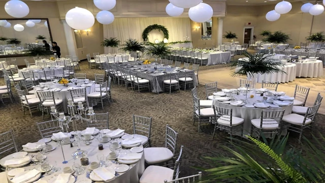 Banquet Halls: Burlington Convention Centre 3