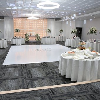 Banquet Halls: Caesar's Event Centre 12