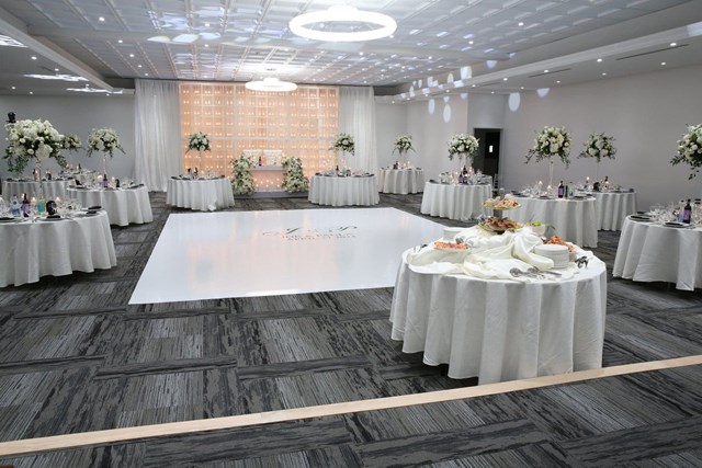 Banquet Halls: Caesar's Event Centre 12