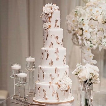Wedding Cakes: Cake Creations by Michelle 13