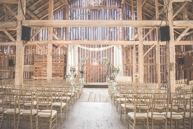 Barn Venues: Cambium Farms 28