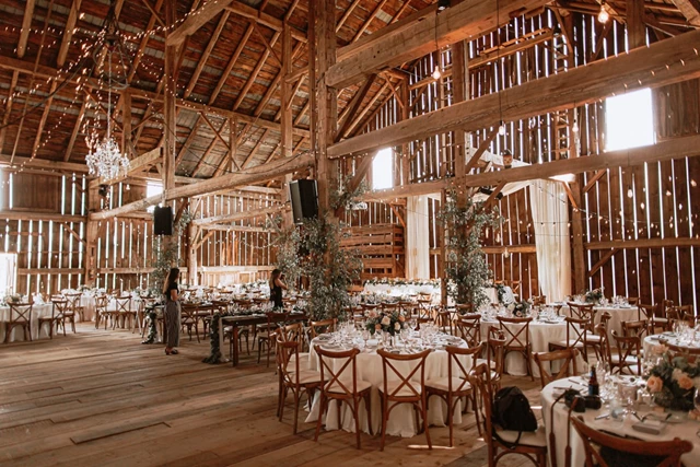 Barn Venues: Cambium Farms 23