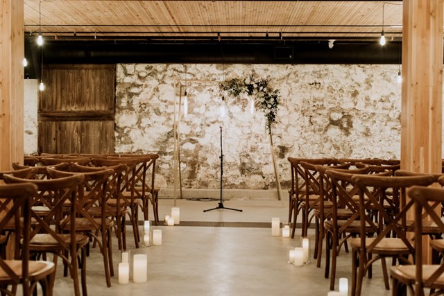 Barn Venues: Cambium Farms 13