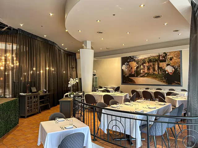 Restaurants: Castello Ristorante & Event Centre 1
