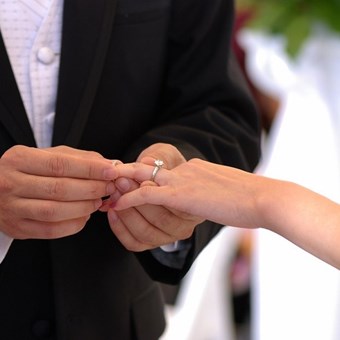 Officiants: Caterina Giovane Officiant 12