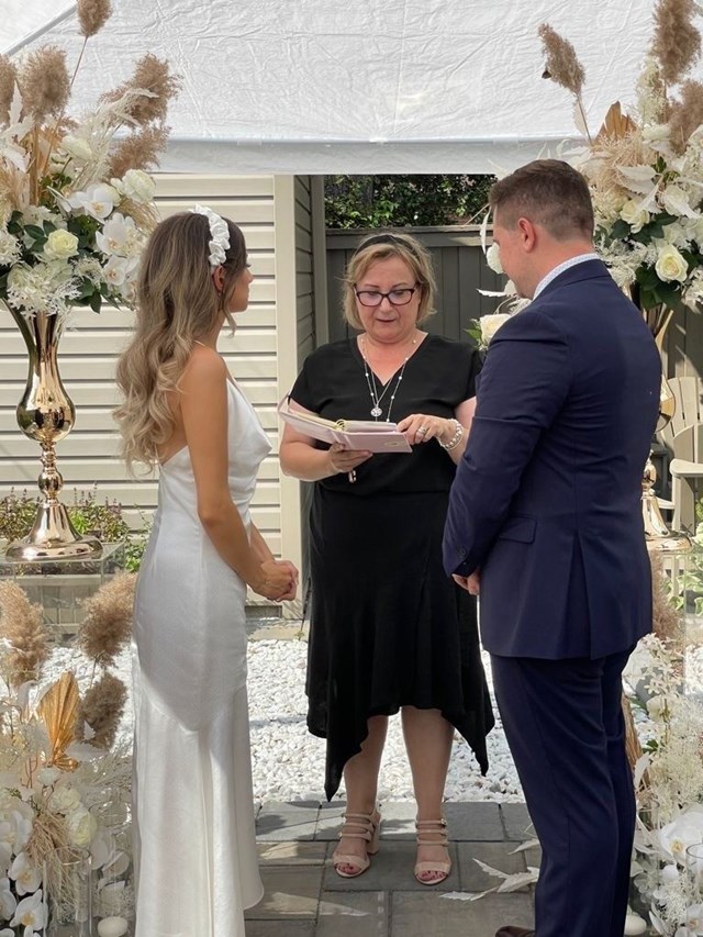 Officiants: Caterina Giovane Officiant 8